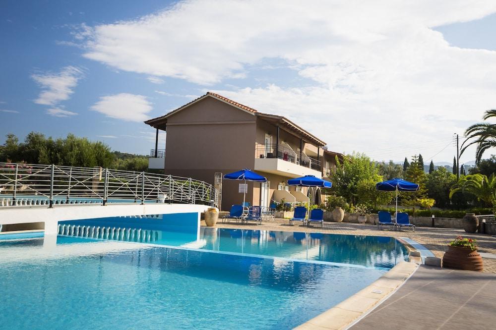 Olive Grove Studios & Apartments Svoronata Exterior foto