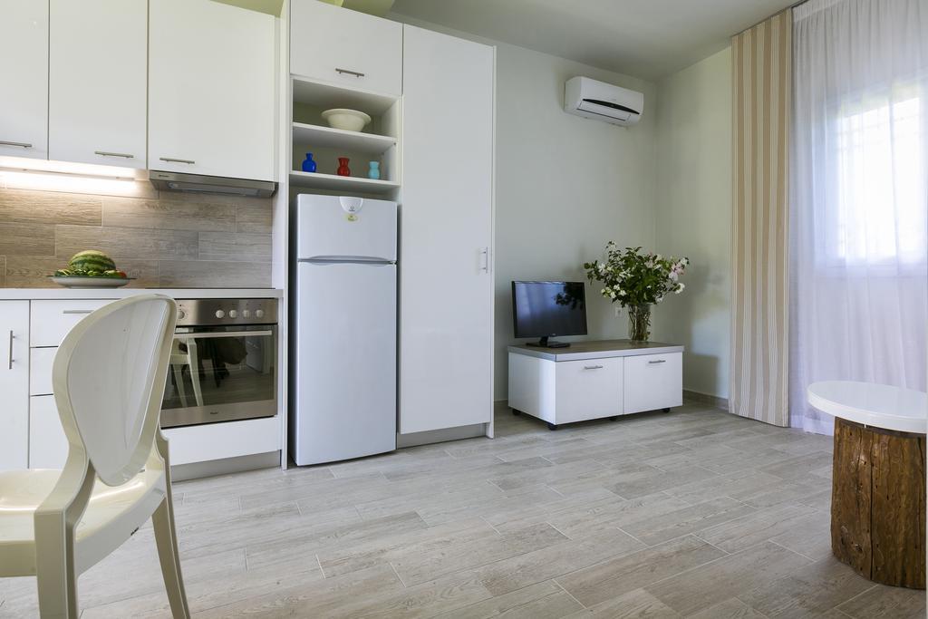 Olive Grove Studios & Apartments Svoronata Exterior foto