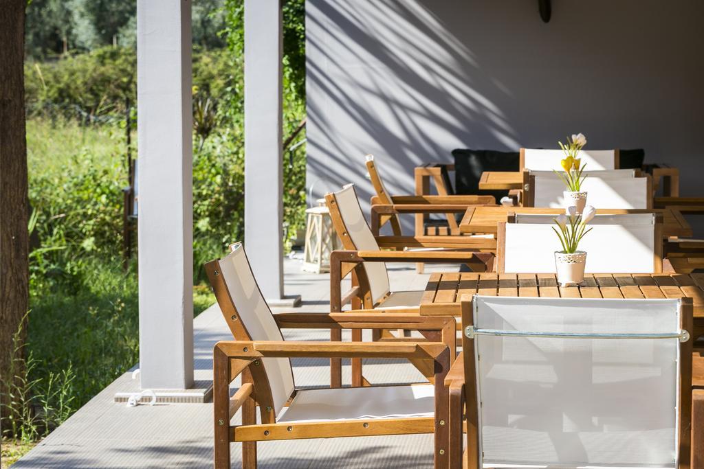Olive Grove Studios & Apartments Svoronata Exterior foto