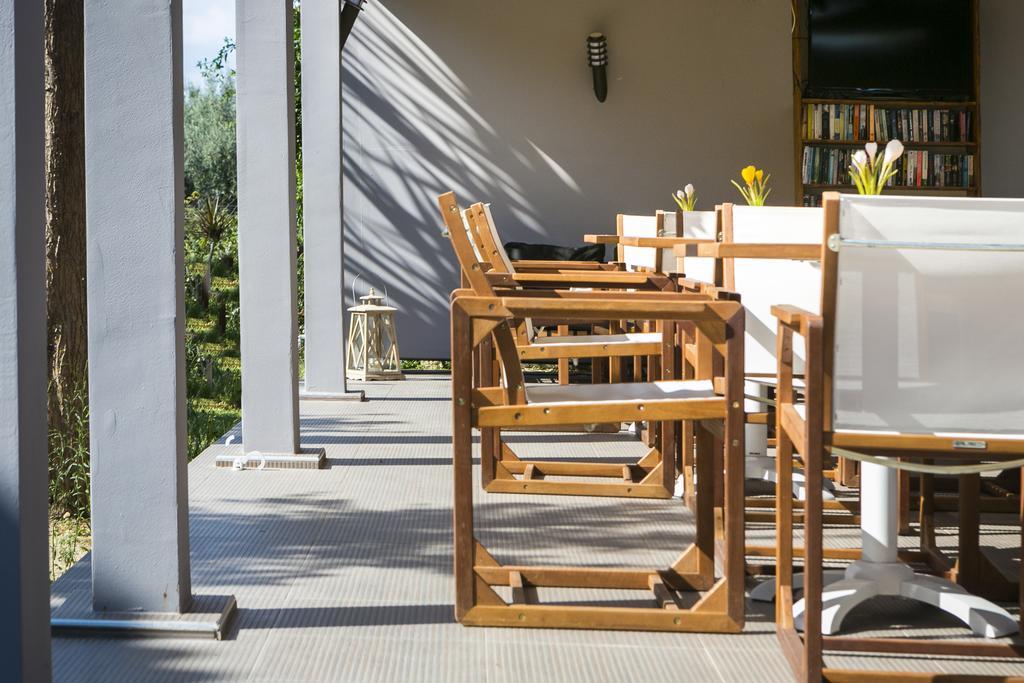 Olive Grove Studios & Apartments Svoronata Exterior foto