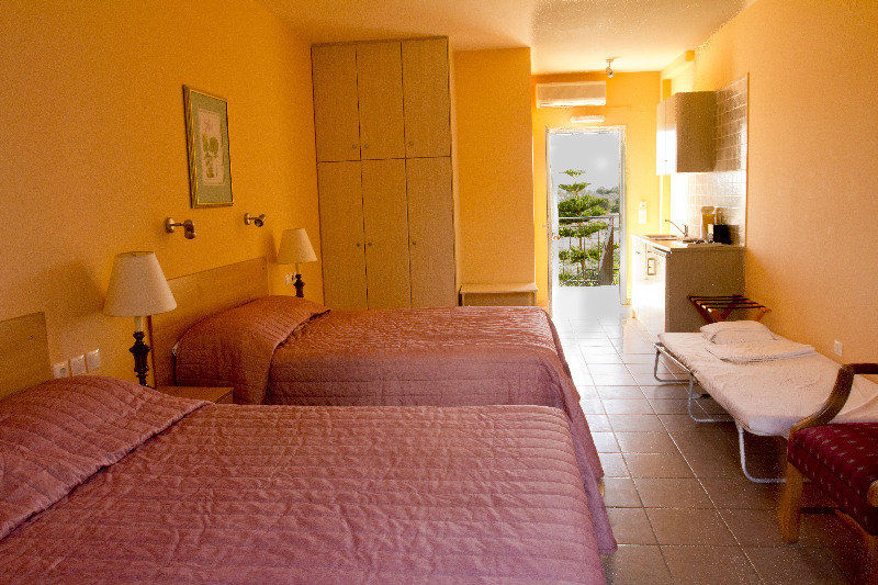 Olive Grove Studios & Apartments Svoronata Exterior foto
