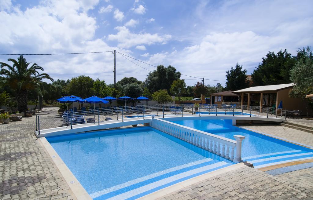 Olive Grove Studios & Apartments Svoronata Exterior foto