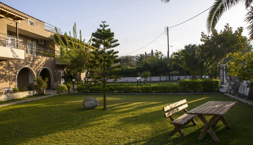 Olive Grove Studios & Apartments Svoronata Exterior foto